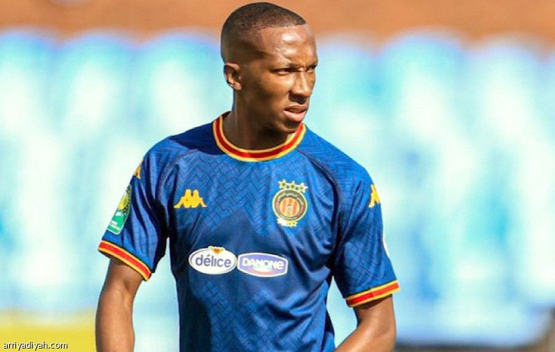 الحزم يفحص موكوانا قبل التوقيع