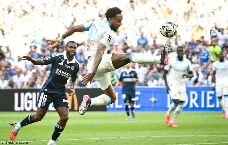 بعد 43 عاما.. مارسيليا يقسو على باريس إف سي