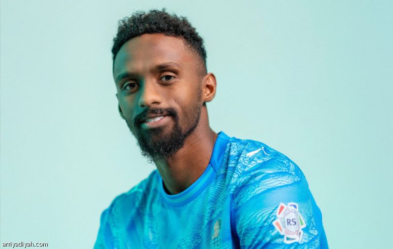 خليفة يعزز دفاعات نيوم