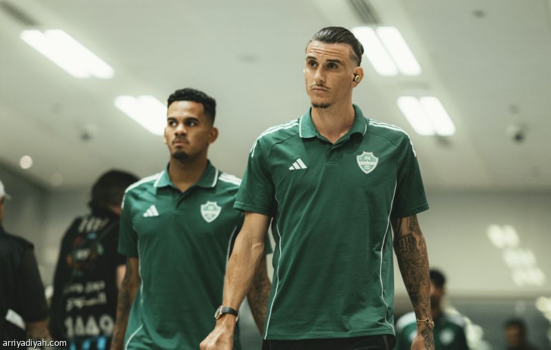 الأهلي يعاقب جالينو على التأخير.. وأبو الشامات أساسيا