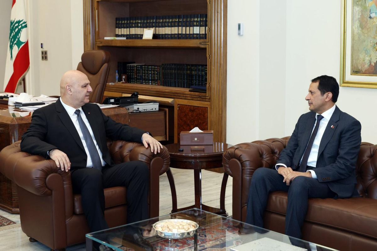 الرئيس اللبناني يستقبل سفير دولة قطر