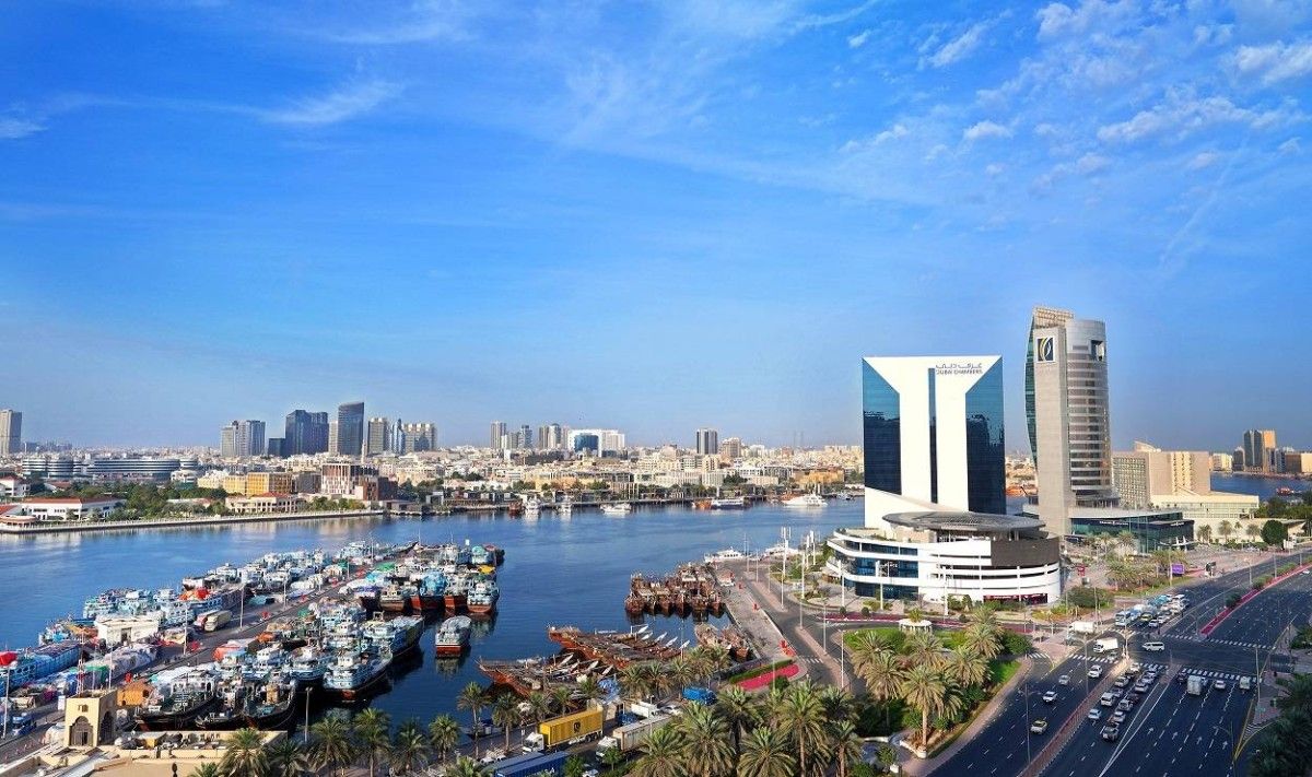 «غرف دبي»: 4905 تقارير "متسوق سري" في النصف الأول بنمو 24.8%
