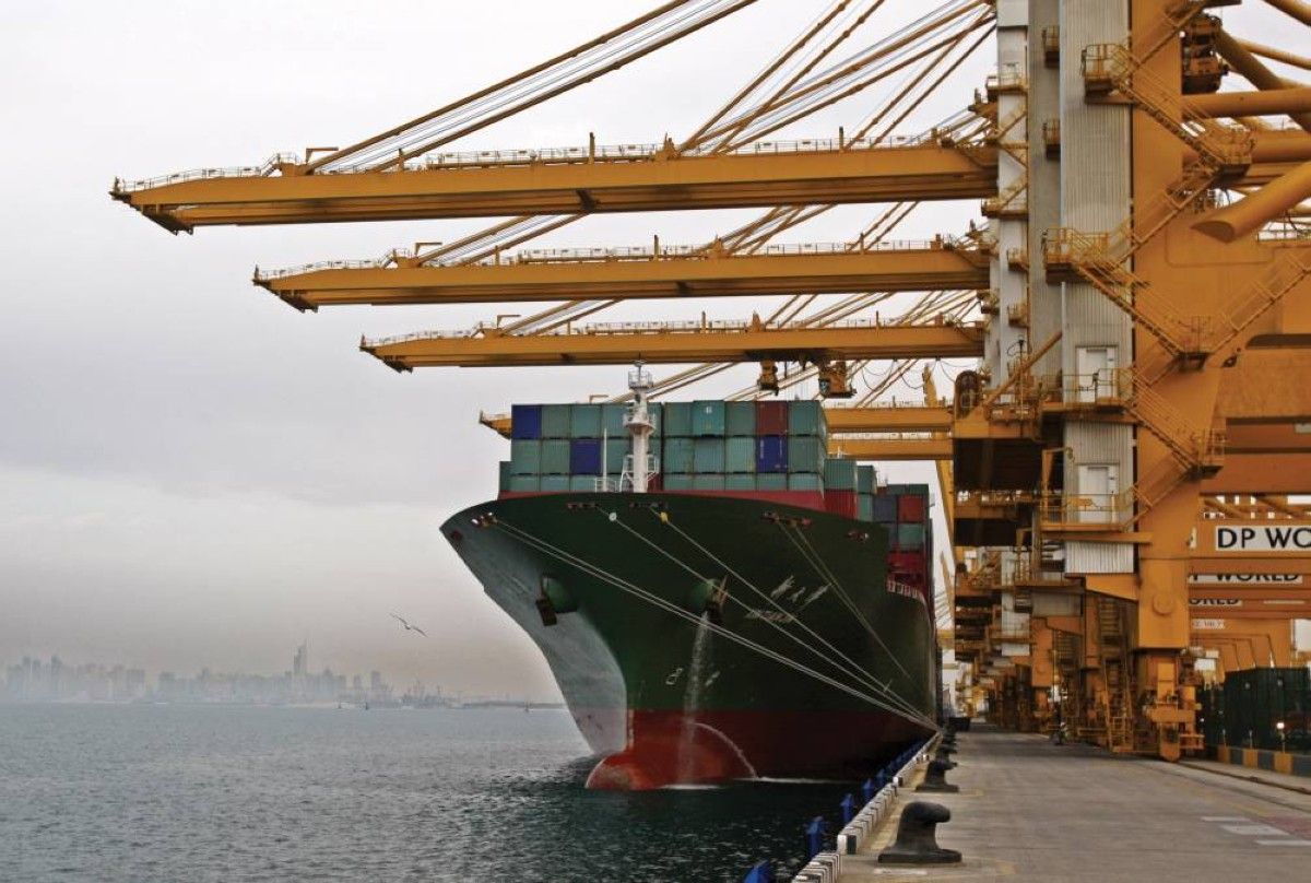 «فاينانشال تايمز»: الإمارات وسنغافورة ودول أخرى نحو شراكة تجارية