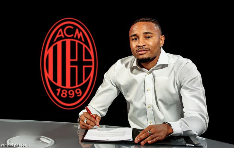 نكونكو يترك «البلوز» وينضم إلى ميلان