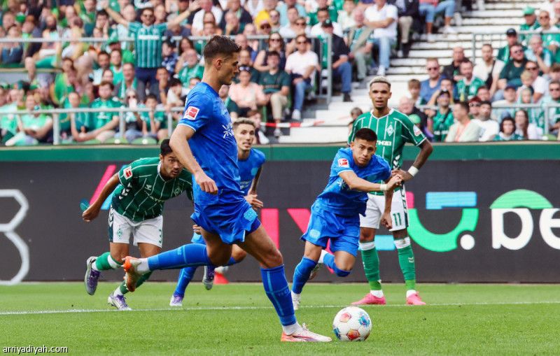 بـ 10 لاعبين.. بريمن يخطف التعادل أمام ليفركوزن