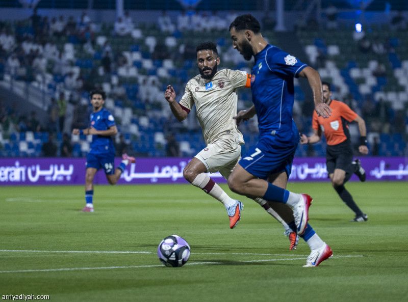 سباعي يلحق بضحايا «الطرد الأول»