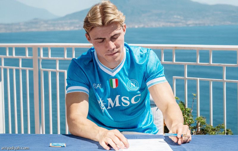 نابولي ينقذ هويلوند من التجربة الصعبة