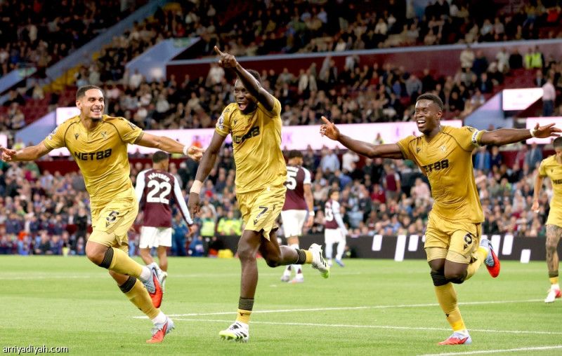 كريستال بالاس يسقط أستون فيلا على أرضه