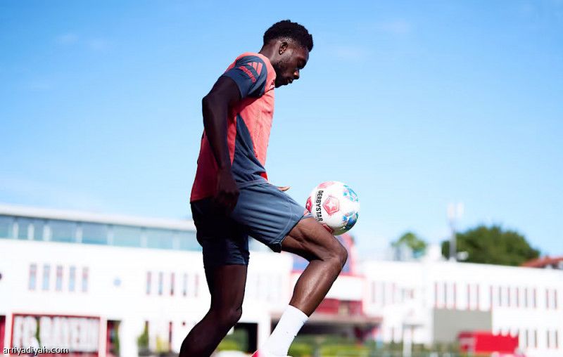 ألفونسو يعاود التدريبات بالكرة