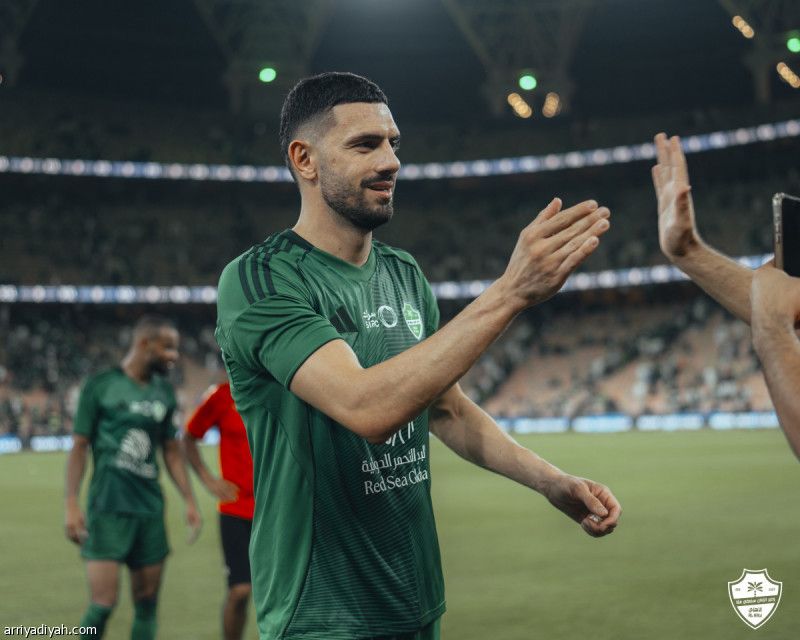 استمرار ديميرال.. الأهلي يبدأ المفاوضات