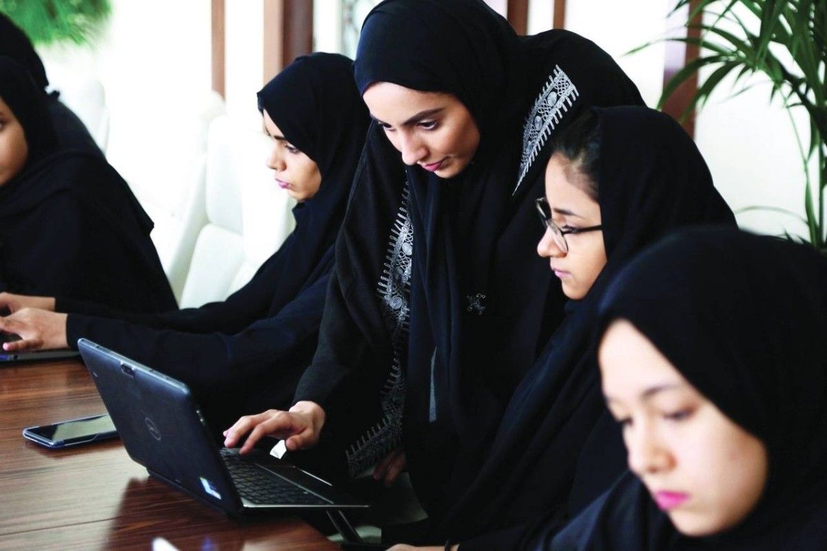 الإماراتيات يشغلن 54% من الوظائف القيادية للمواطنين في القطاع الخاص
