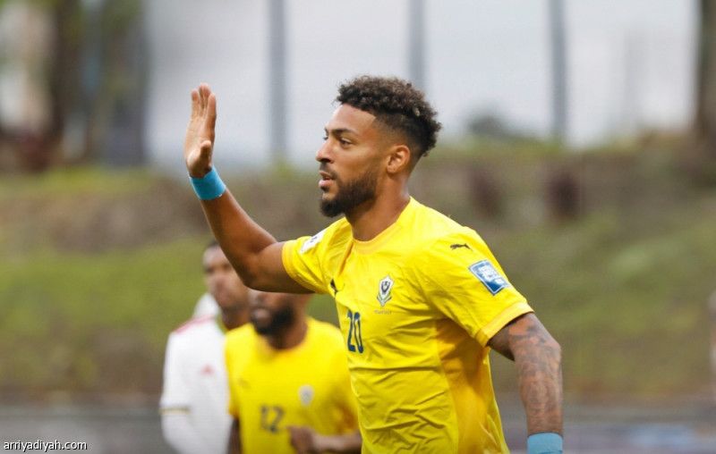 «هاتريك بوانجا» يعزز آمال الجابون في المونديال