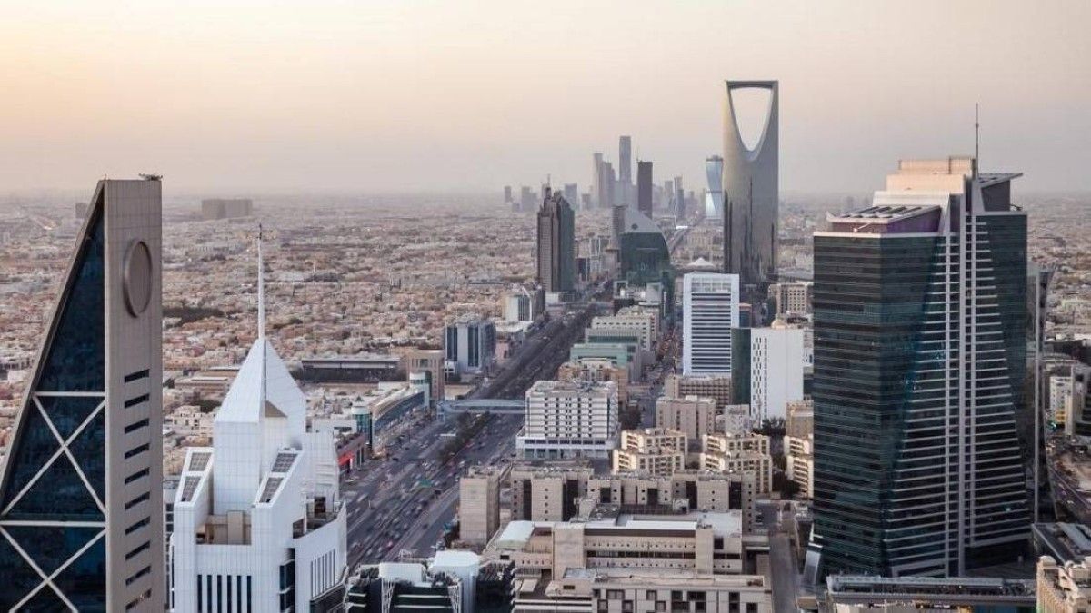 نمو طفيف بالقطاع الخاص غير النفطي بالسعودية في أغسطس