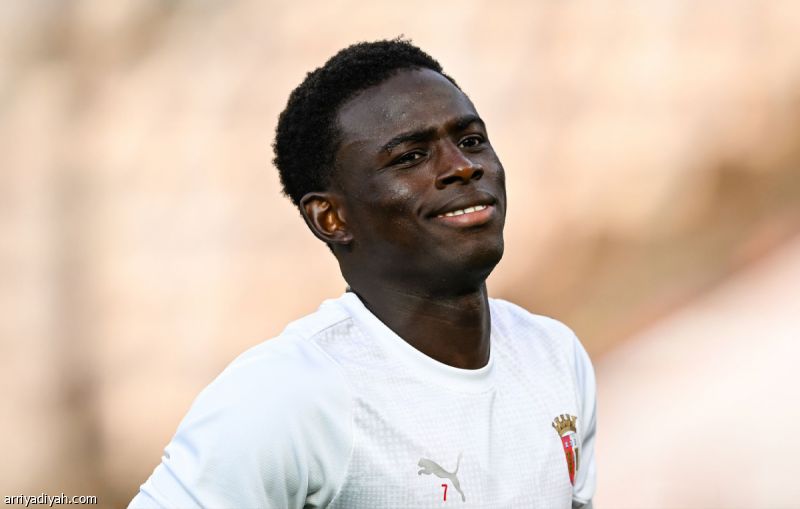 صحيفة «ريكود»: الاتحاد يشتري عقد فيرنانديش