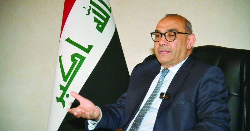 السفير العراقي متحدثاً في المؤتمر