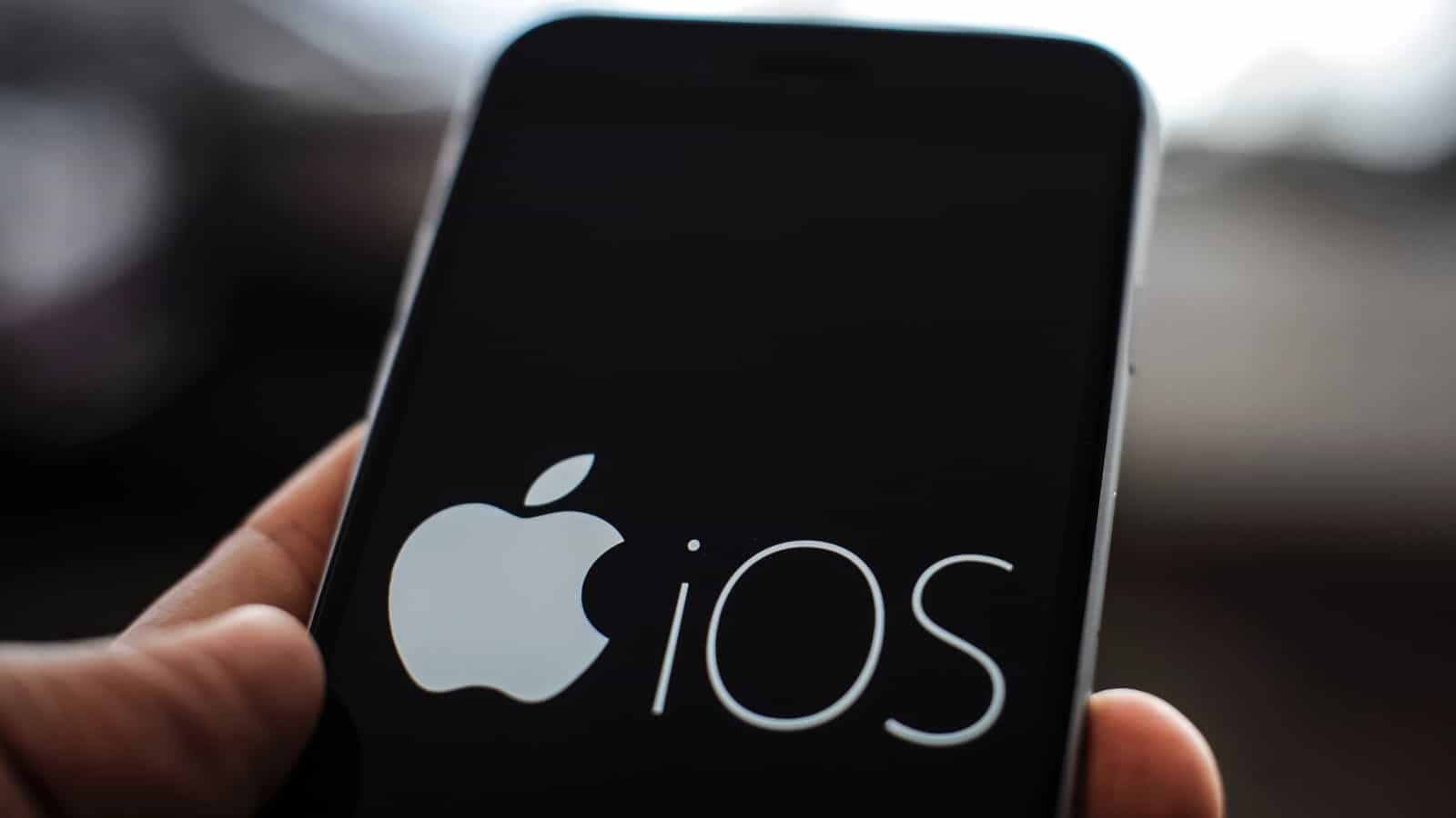 نظام iOS 26.. يحول 75 مليون هاتف أيفون لكومة من النفايات الإلكترونية