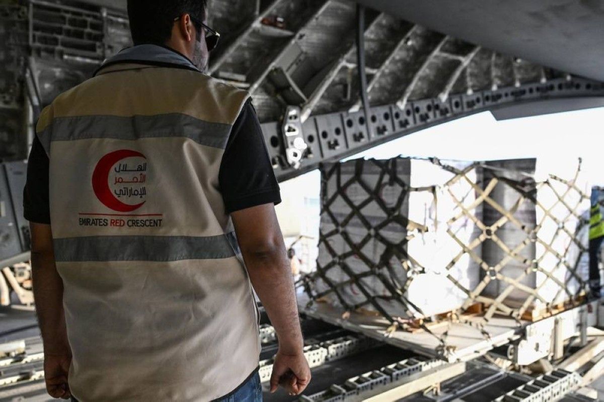 بتوجيهات رئيس الدولة.. الإمارات ترسل طائرة محملة بـ40 طناً من المساعدات إلى أفغانستان