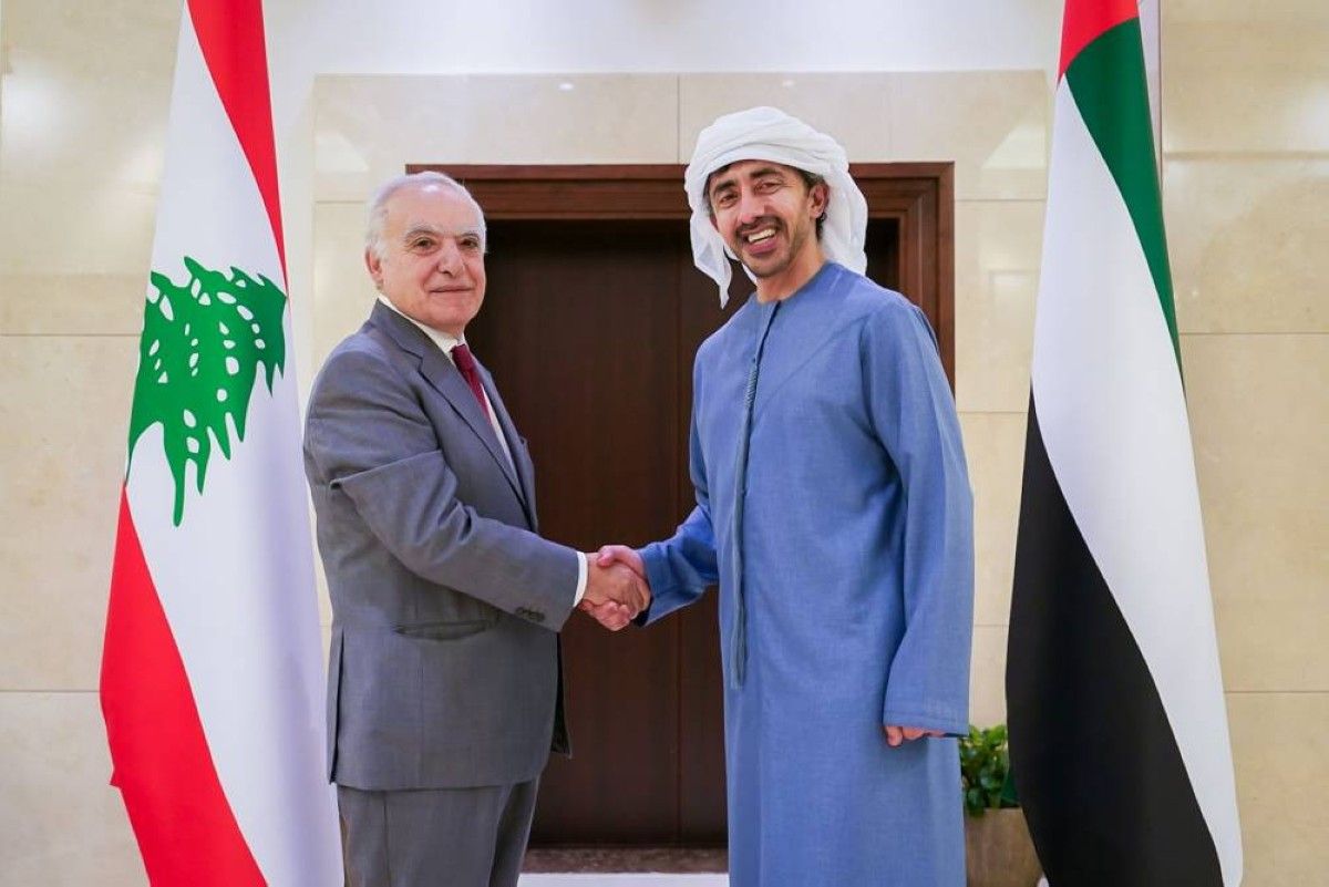 عبدالله بن زايد يستقبل وزير الثقافة اللبناني ويبحثان العلاقات الأخوية بين البلدين