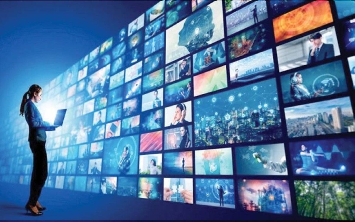 الذكاء الاصطناعي يرسم حياة سكان الإمارات