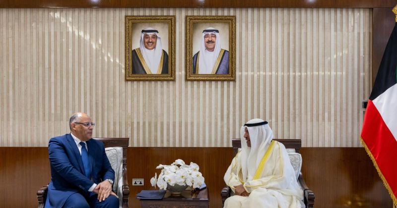 اليحيا يتسلم نسخاً عن أوراق اعتماد سفراء مصر ولبنان وجيبوتي وهولندا