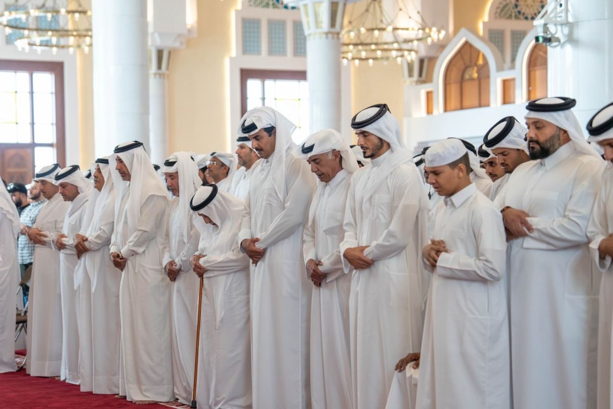 سمو الأمير يعرب عن التعازي وخالص المواساة لذوي شهداء الاعتداء الإسرائيلي الغادر