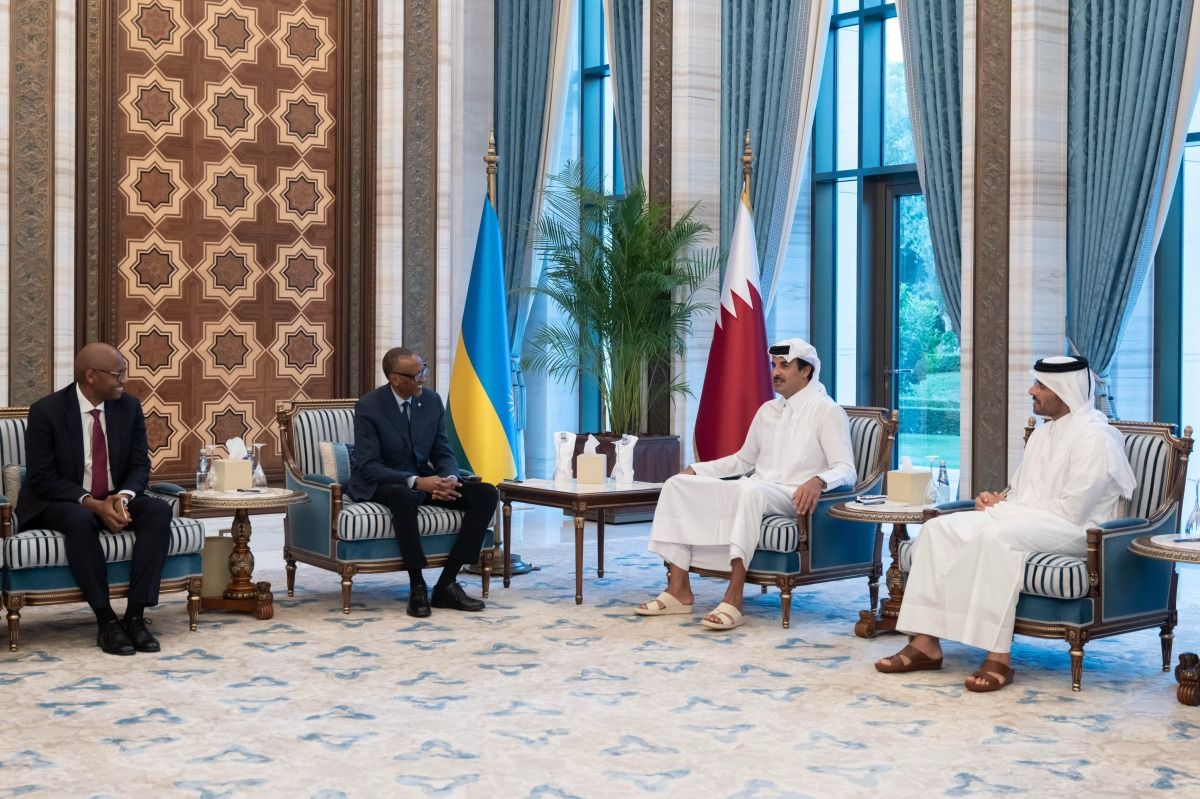 سمو الأمير ورئيس رواندا يبحثان مستجدات الأوضاع الإقليمية والدولية