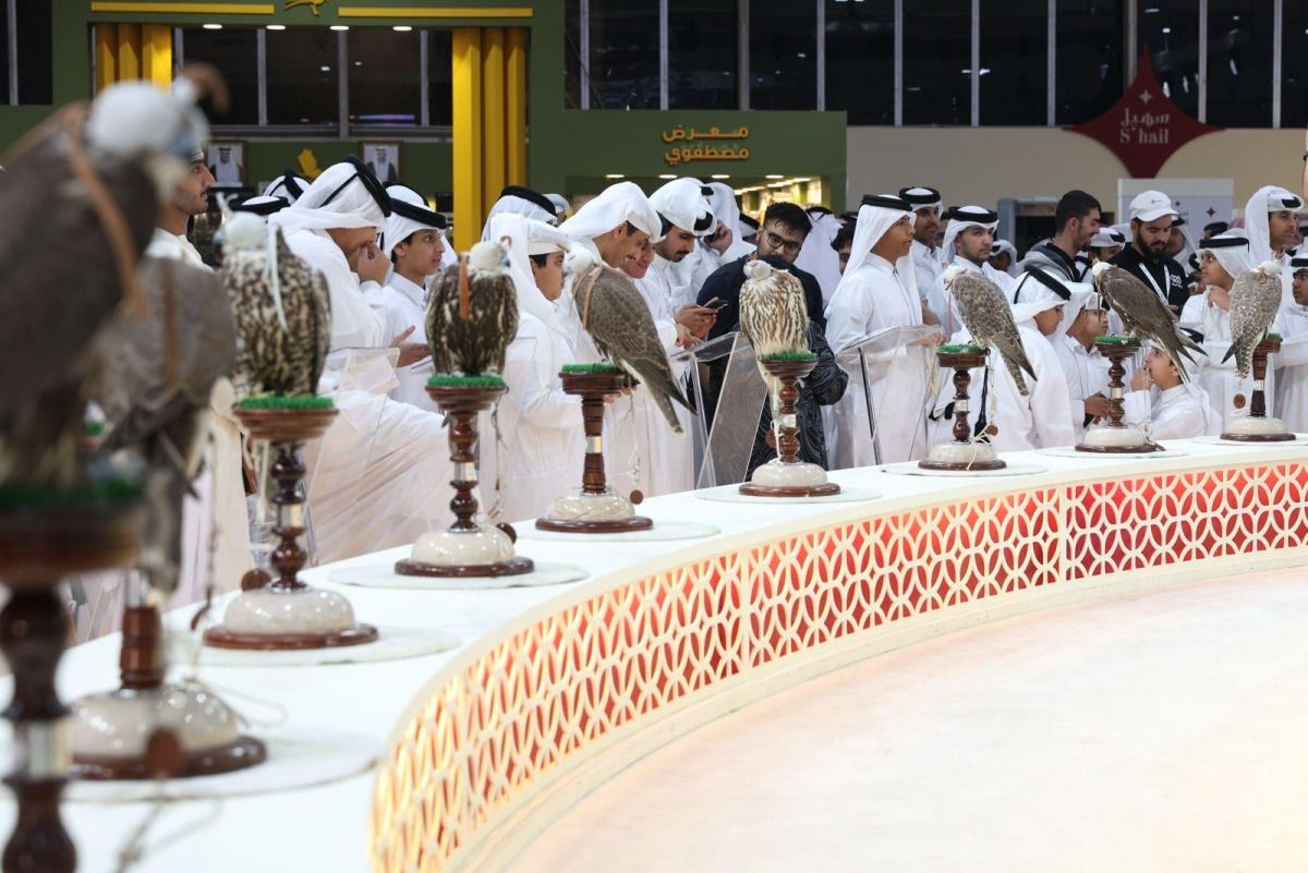 مؤسسات وطنية ودولية متخصصة في حماية البيئة ولوازم المقناص تشارك في سهيل 2025