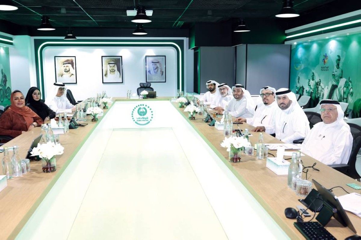 جمعية الإمارات لرعاية الموهوبين تناقش سبل دعم خططها وبرامجها