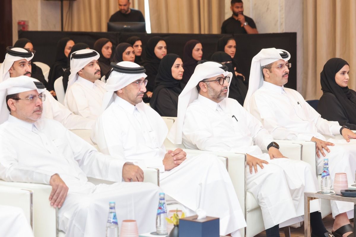 ديوان الخدمة المدنية والتطوير الحكومي يعقد اللقاء التعريفي لبرنامج "صدارة" في نسخته الثانية لتأهيل الكفاءات الوطنية في المجال القانوني