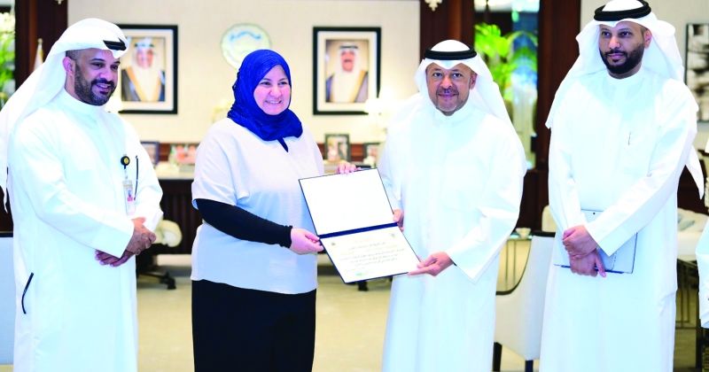 محافظ الفروانية: مواكبة أحدث الخدمات الصحية العالمية