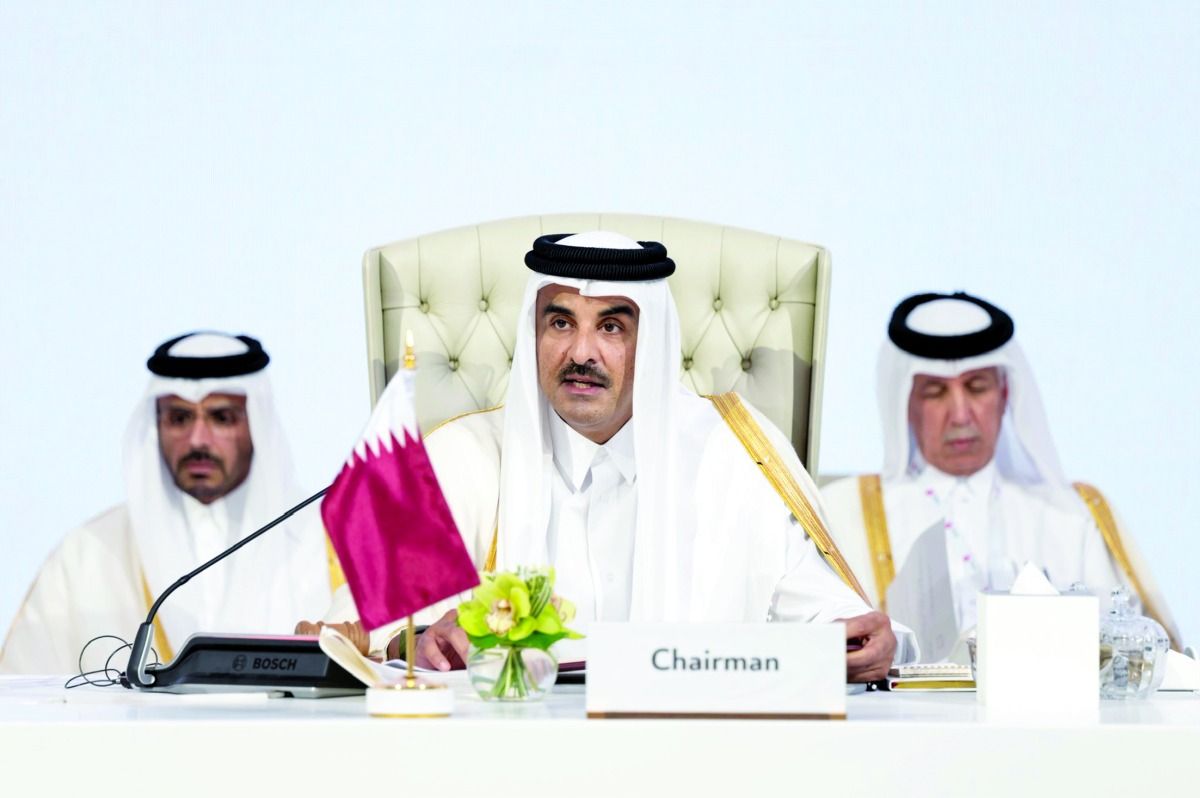 خلال افتتاحه القمة العربية الإسلامية الطارئة.. صاحب السمو: عازمون على فعل كل ما يلزم للحفاظ على سيادتنا