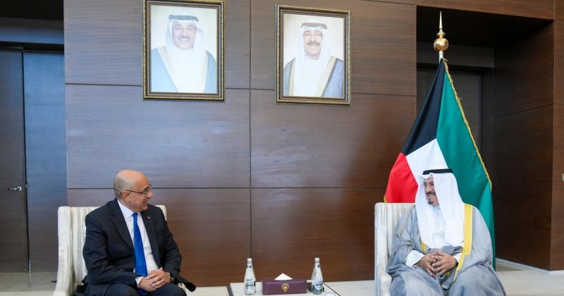 رئيس الوزراء يبحث مع وزير الدفاع التونسي سبل تعزيز العلاقات وتوسيع التعاون