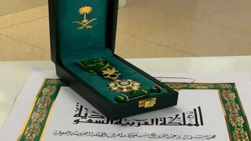 خادم الحرمين يوافق على منح 8 مقيمين ميدالية الاستحقاق من الدرجة الثالثة لتبرعهم بالدم