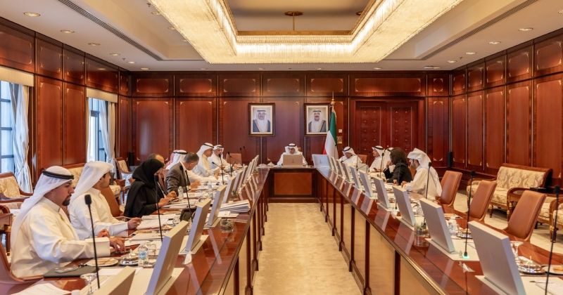 المخيزيم ترأس اجتماع «الشؤون الاقتصادية»: تنويع مصادر الدخل وتعزيز الاستدامة المالية