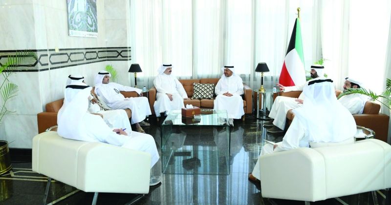 محافظ الفروانية: المتابعة والاهتمام بشكاوى المواطنين