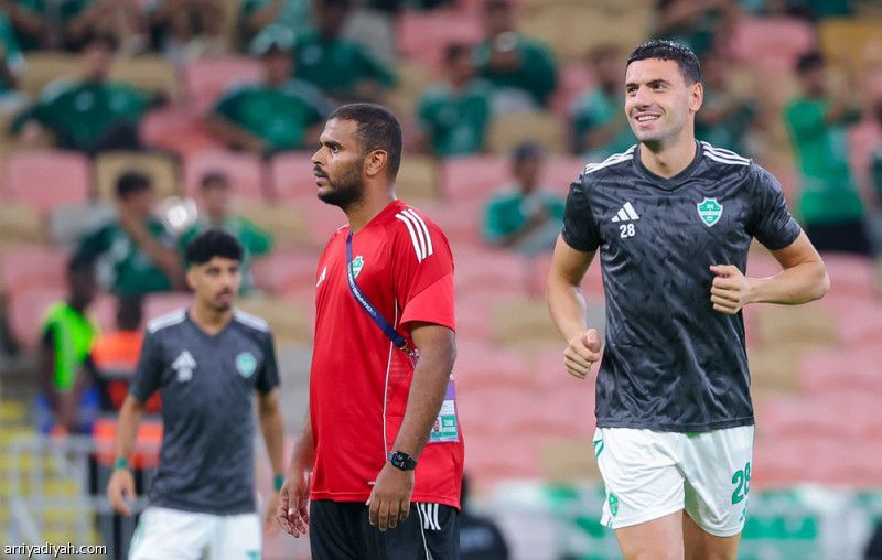 ديميرال يدعم الأهلي.. وهوساوي انتظار
