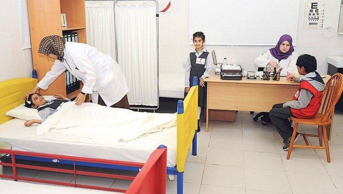 مدارس تطالب أولياء الأمور بتسليم استمارات الفحص الطبي لأبنائهم