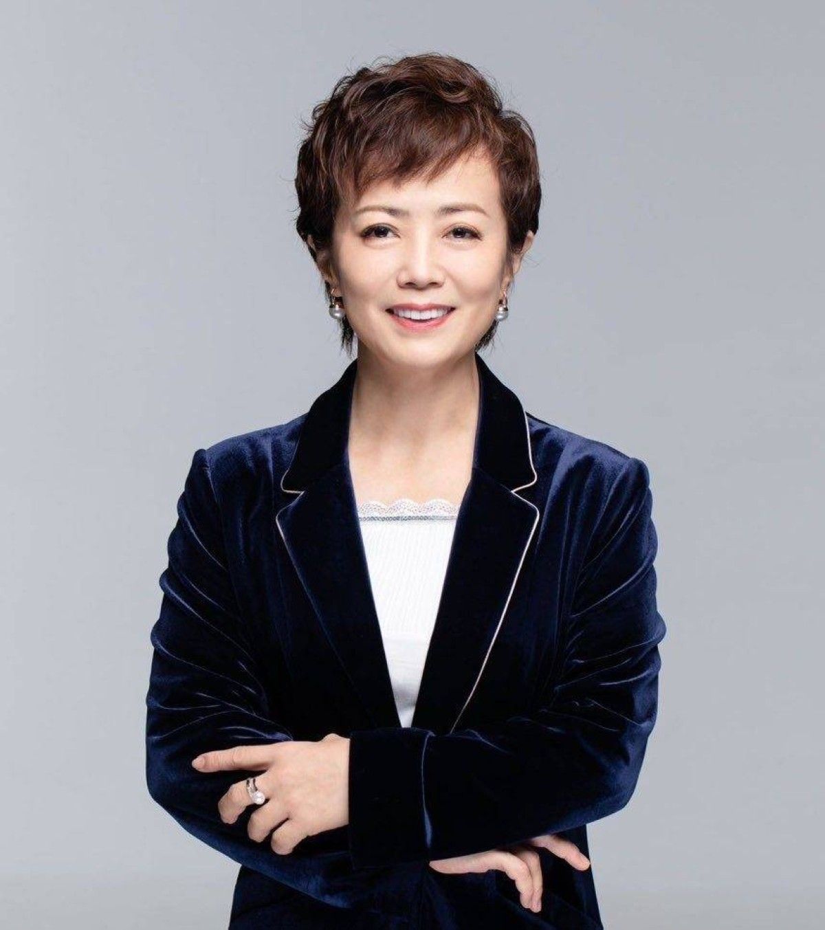 "بي واي دي" تختار الإمارات لبناء محطات للشحن فائق السرعة