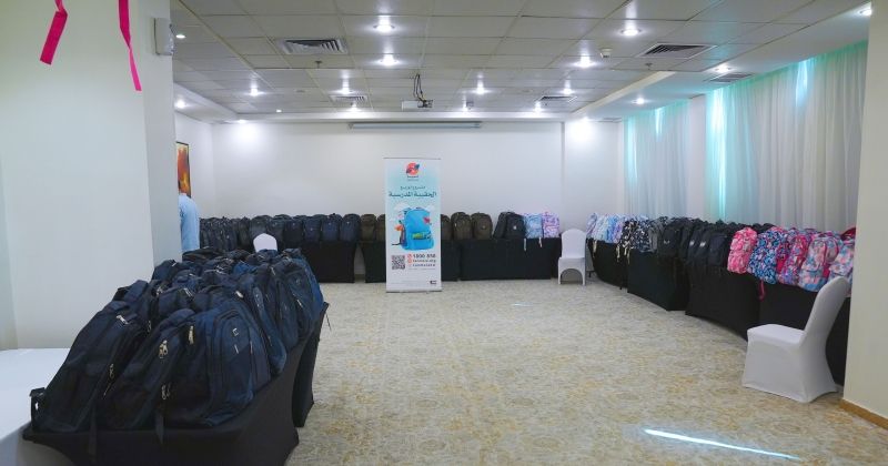 «تنمية الخيرية» توزع 360 حقيبة مدرسية وتبشر بعودتها لتنفيذ المشاريع خارج الكويت
