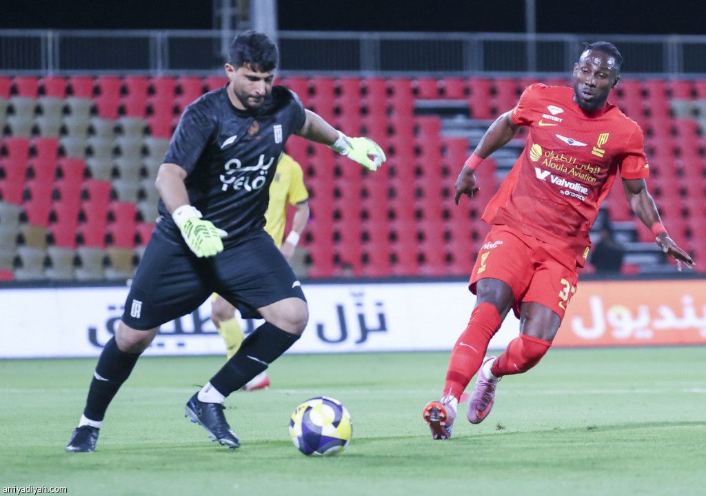 ثلاثية تؤهل القادسية