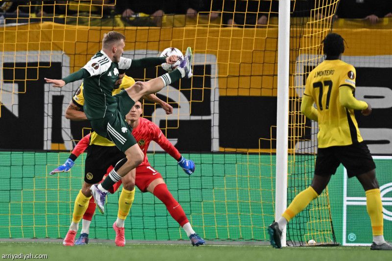 باناثينايكوس يكتسح يونج بويز.. وليون يكسب أوتريخت