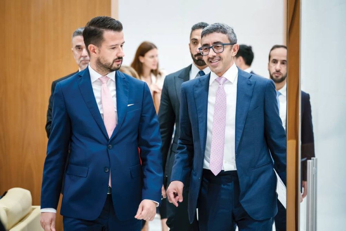 عبدالله بن زايد: نهج الإمارات تعزيز التعاون مع دول العالم لدعم التنمية