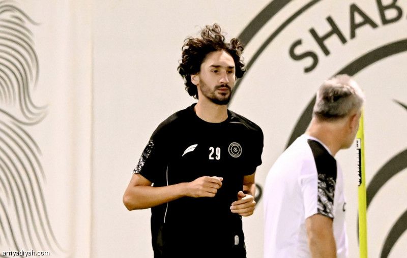 عدلي: عائلتي نقلتني إلى الشباب