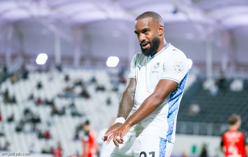 بالثلاثية الأولى.. نيوم يكسب الرياض