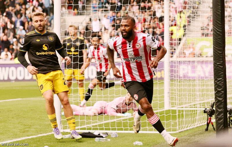 برنتفورد يقسو على مانشستر يونايتد بثلاثية