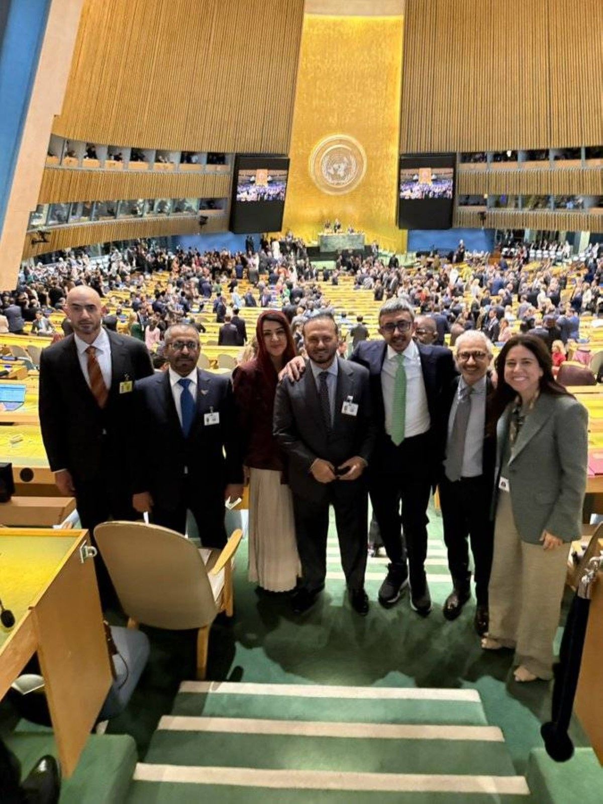 أنور قرقاش: الإمارات تسخر كامل طاقاتها الدبلوماسية لوقف الحرب في غزة