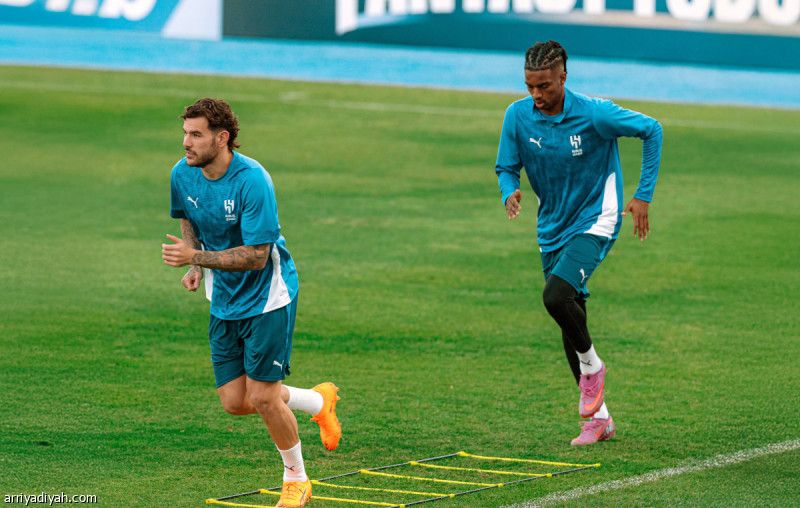 نخبة آسيا.. ناساف يصطدم بقوة الهلال