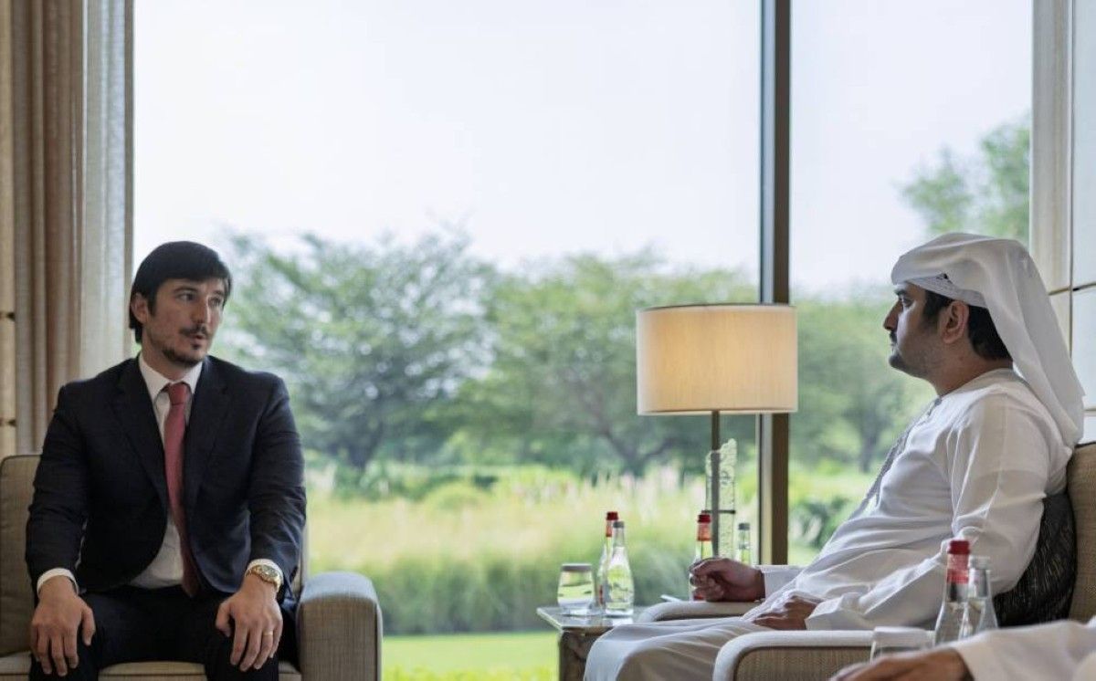 مكتوم بن محمد: الإمارات مستمرة في تعزيز بيئتها الاستثمارية كمركز عالمي رئيس للخدمات المالية