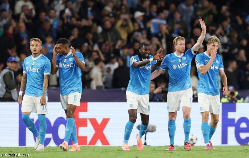 هويلوند يهدي نابولي نقاط سبورتنج لشبونة