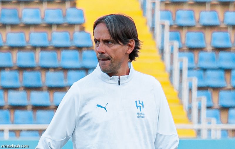 إنزاجي يفاضل بين «21» ومواجهة تجريبية